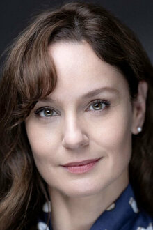 Клиторальды пирсинг бар қыздың видеосы