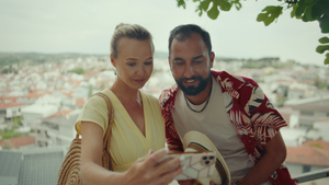 Тысяча роз кадр 23 на Эмбликс в Hd