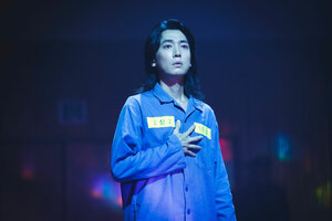 Босс кадр 41 онлайн-кинотеатр Эмбликс