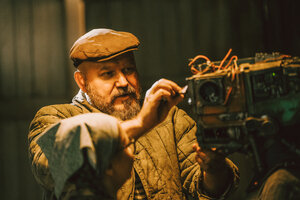 Кибердеревня кадр 7 на Эмбликс в Hd