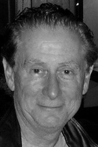 Алан Робертс