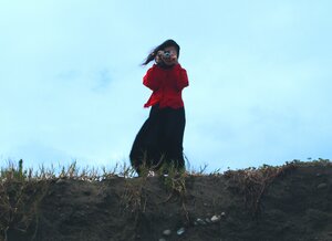 Ни один, ни два кадр 6 онлайн-кинотеатр Эмбликс