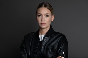 Porno xotini haydash eri yaladi