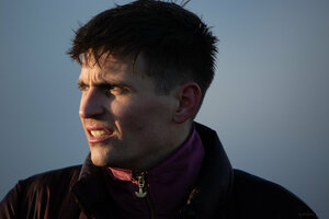 Цепной пёс кадр 2 онлайн-кинотеатр Эмбликс