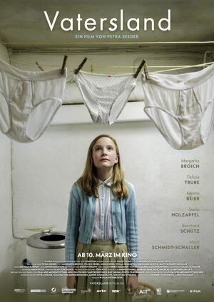 Постер: (Страна отца, 2022 - вся информация о фильме на FilmNavi.ru