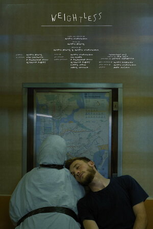 Постер: (Невесомое, 2023 - вся информация о фильме на FilmNavi.ru
