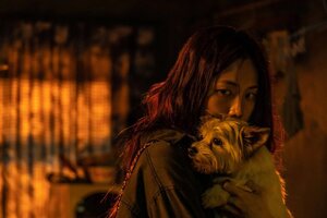 Девушка в маске кадр 21 на Эмбликс в Hd