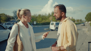 Тысяча роз кадр 18 на Эмбликс в Hd