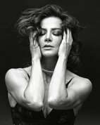 Орыс жетілген әйел жалауға мәжбүр болды