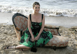 Әйел суретшінің суреттері