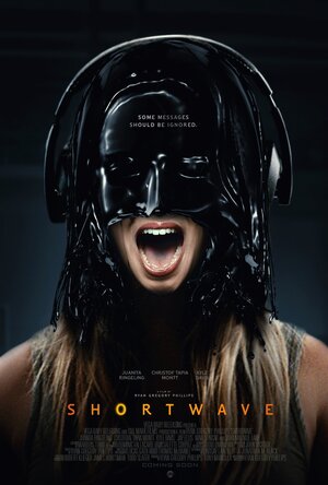 Постер: (Короткая волна, 2016 - вся информация о фильме на FilmNavi.ru