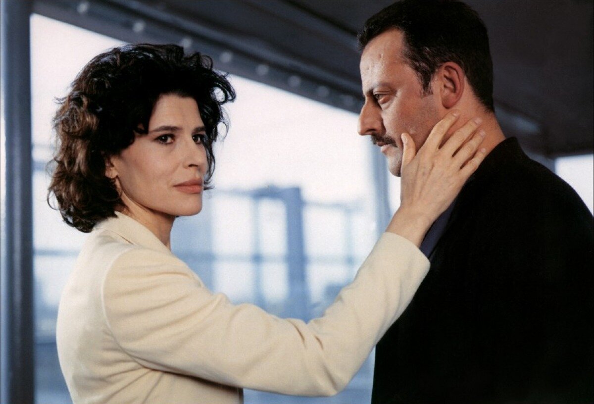Beyond the clouds 1995