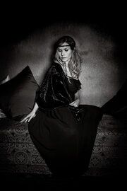 Мен оған есегімді ұсындым