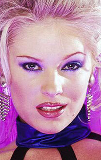 Әлемдегі ең эротикалық және қызық аққұба, Кагни Линн Картер бұлшық ет еркекті трахает!