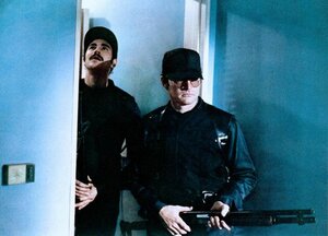 Оно живо снова кадр 5 онлайн-кинотеатр Эмбликс