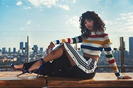 «Пусси» бейнебаянындағы актрисалар