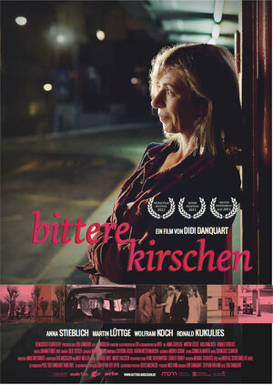 Постер: (Горькие вишни, 2011 - вся информация о фильме на FilmNavi.ru