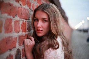 Үлкен сиськи төменгі көрініс порно