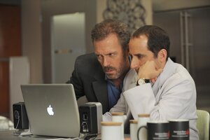 Доктор Хаус кадр 81 на Эмбликс в Hd