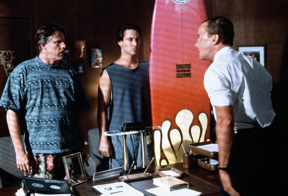 Фото: На гребне волны / Кадр из фильма «На гребне волны» (1991) #2465214