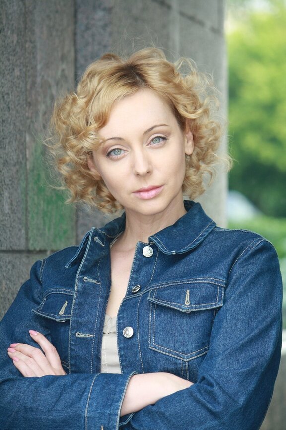 Егіздермен үйдегі секс