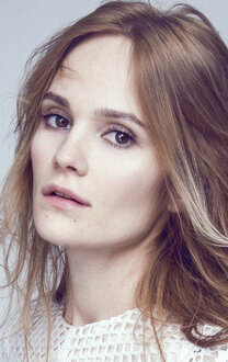 Қазақ қыздарының жалаңаш суреттері