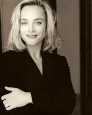 артынан спермы жабылған киска, кискадағы мүшесі