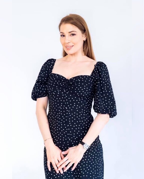 Үлкен жалаңаш дененің фотосы