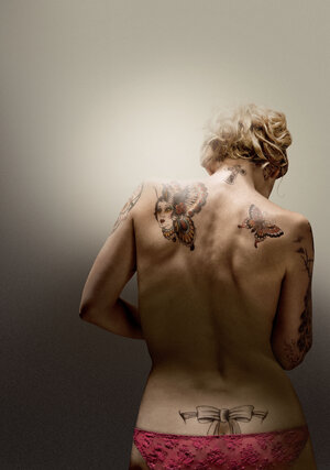 Постер: (Разомкнутый круг, 2012 - вся информация о фильме на FilmNavi.ru