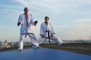 Свиридовы кадр 9 на Эмбликс в Hd