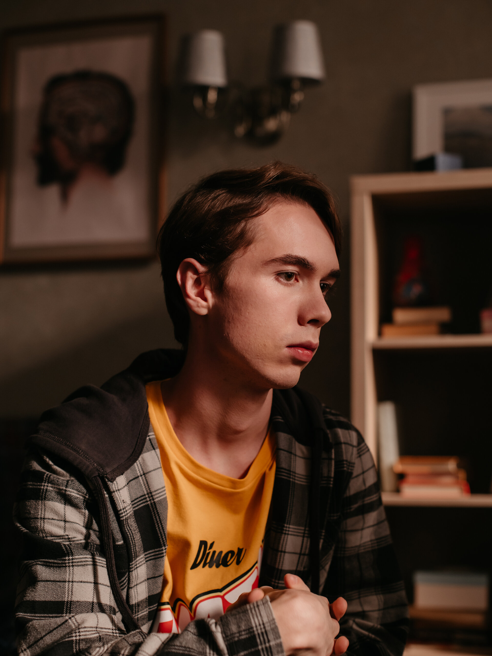 Денис власенко актер фото