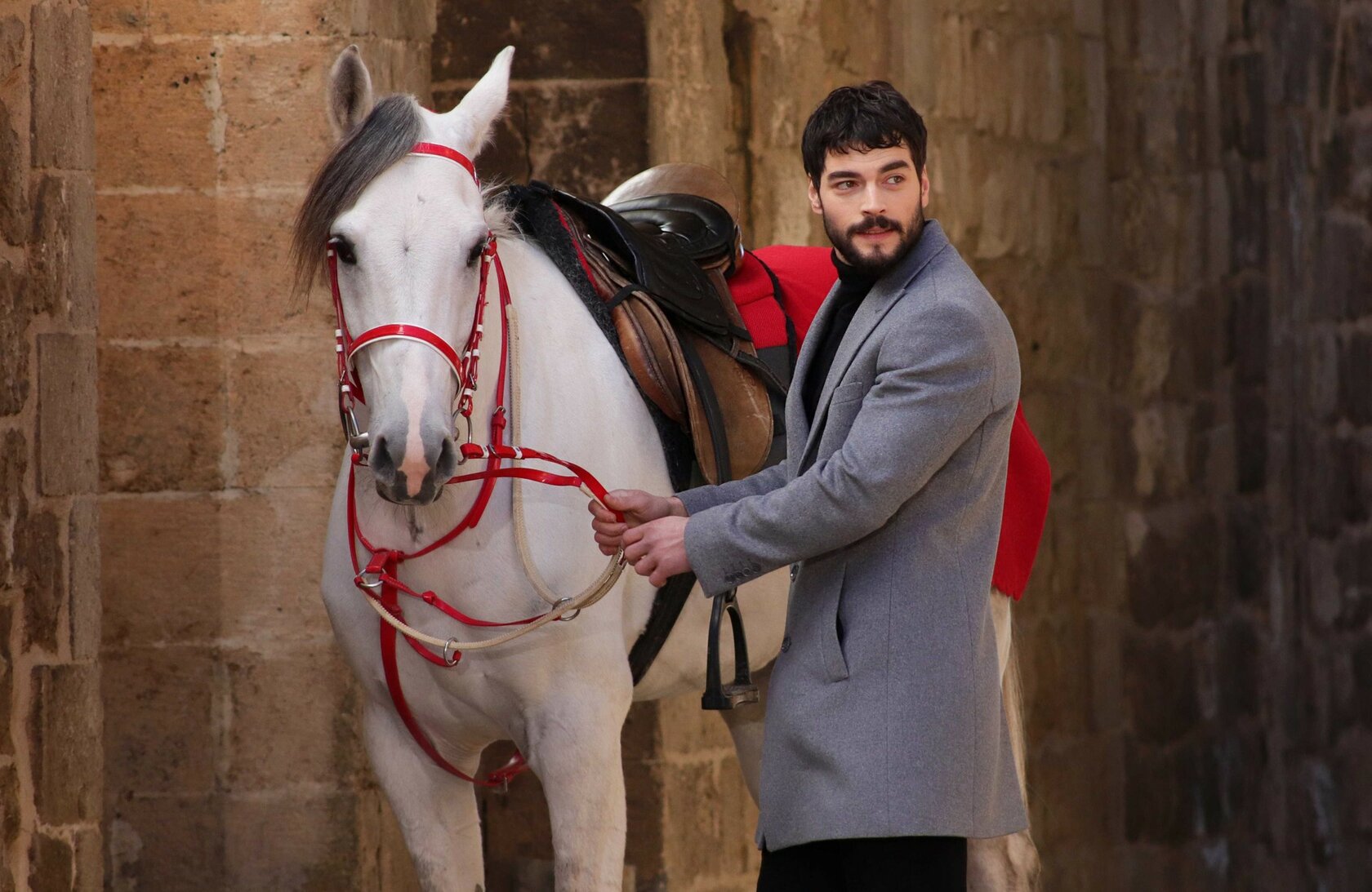 Герои сериала Ветреный