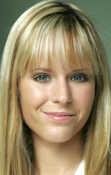 Зузана Драбинова бейне