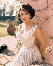 Үлкен әтештері бар қара еркектердің порнофотосуреттері