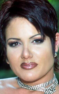 Транни жігіттердің аузына спермы компиляция