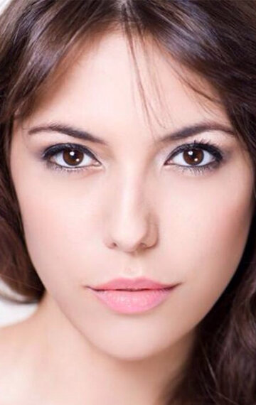 Порно фотосуреттерді сызып тастау