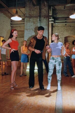 Королева сальсы кадр 5 онлайн-кинотеатр Эмбликс