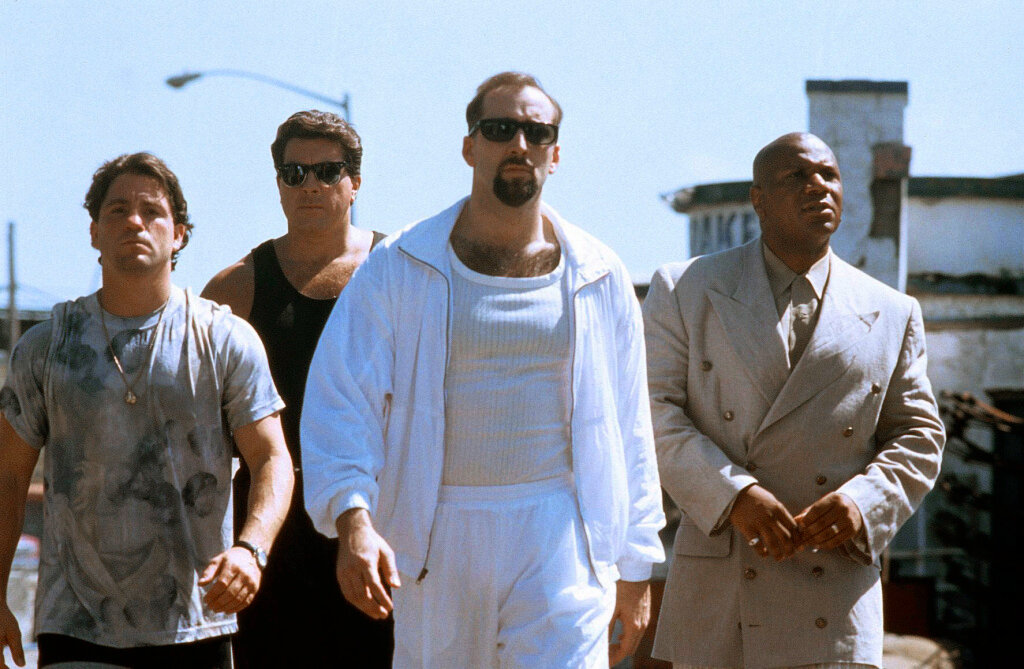 Фото: Поцелуй смерти / Кадр из фильма «Поцелуй смерти» (1994) #1490669