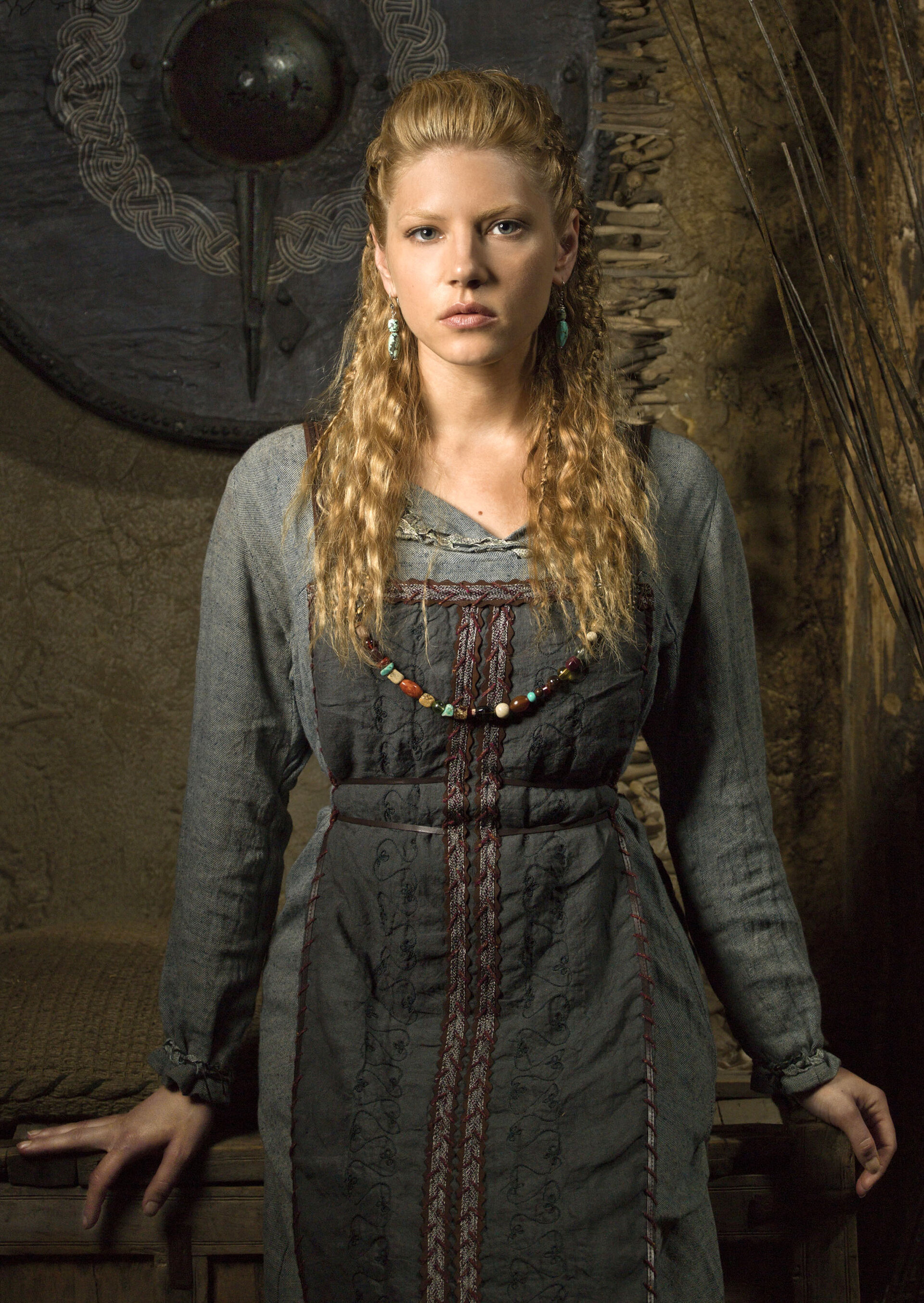 cool dress Viking women, Lagertha, Katheryn winnick vikings