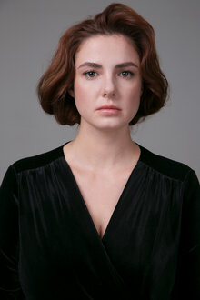 Mast ayol barcha teshiklarida sikiladi (ruscha)