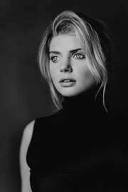 Үйдегі аяқтың жайылған суреттері