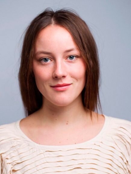 Полина Чернышованың жалаңаш суреті