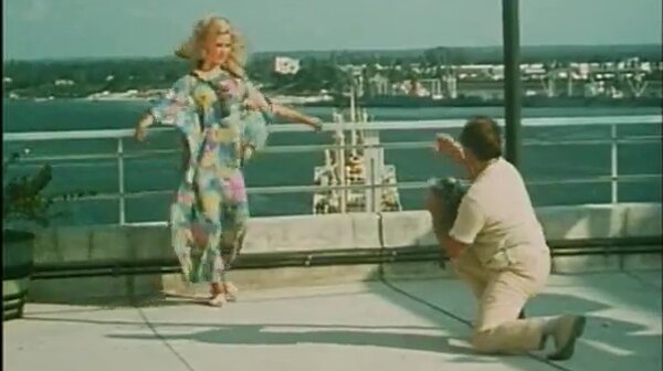 Әйел трахает еркек в жопу порно фото