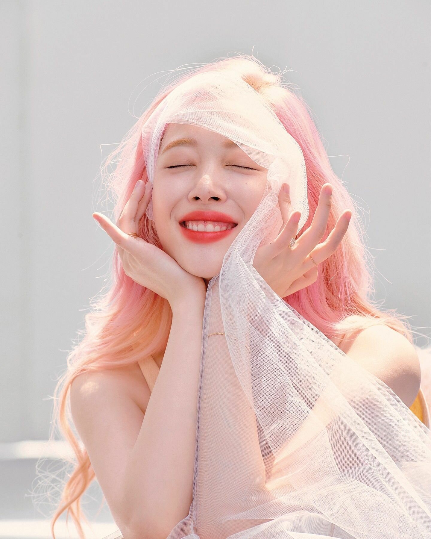 Sulli Photoshoot