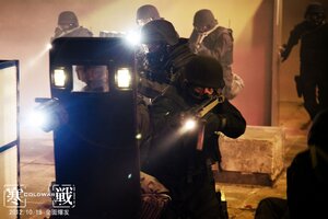Холодная война кадр 13 онлайн-кинотеатр Эмбликс