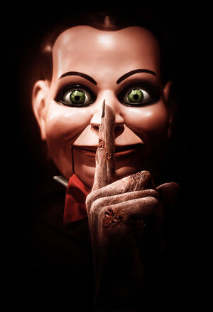 Постер: (Мертвая тишина, 2006 - вся информация о фильме на FilmNavi.ru