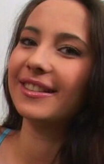 Мас студенттердің жыныстық қатынасқа түскені жасырын камераға түсірілген