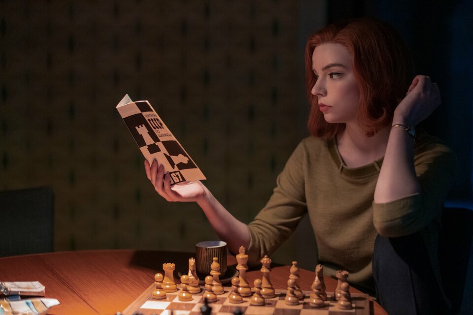 Рецензия на мини-сериал Ход королевы (The Queen's Gambit) 2020 