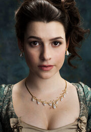 Орыс әйелдерінің жыныстық қатынасқа түсуін арттан бақылаңыз