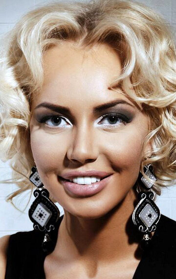 Анальды секс туралы жақыннан жасалған фотосуреттер